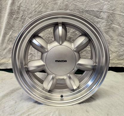 Miata Daisy 15"